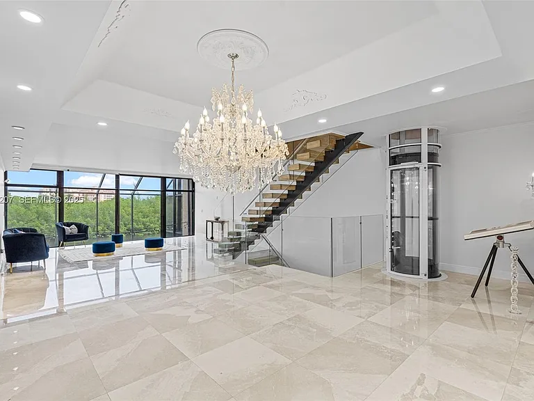 6124 Paradise Point Dr — Photo 19