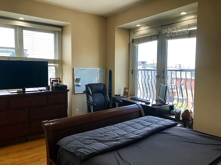 360-362 Dorchester St #3 — Photo 31