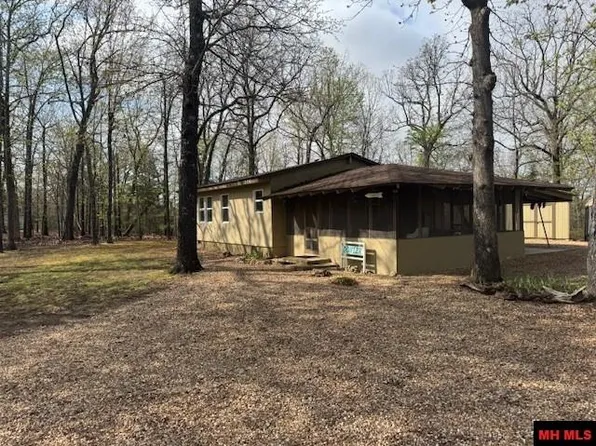 1226 Cranfield Rd, Mountain Home, AR 72653