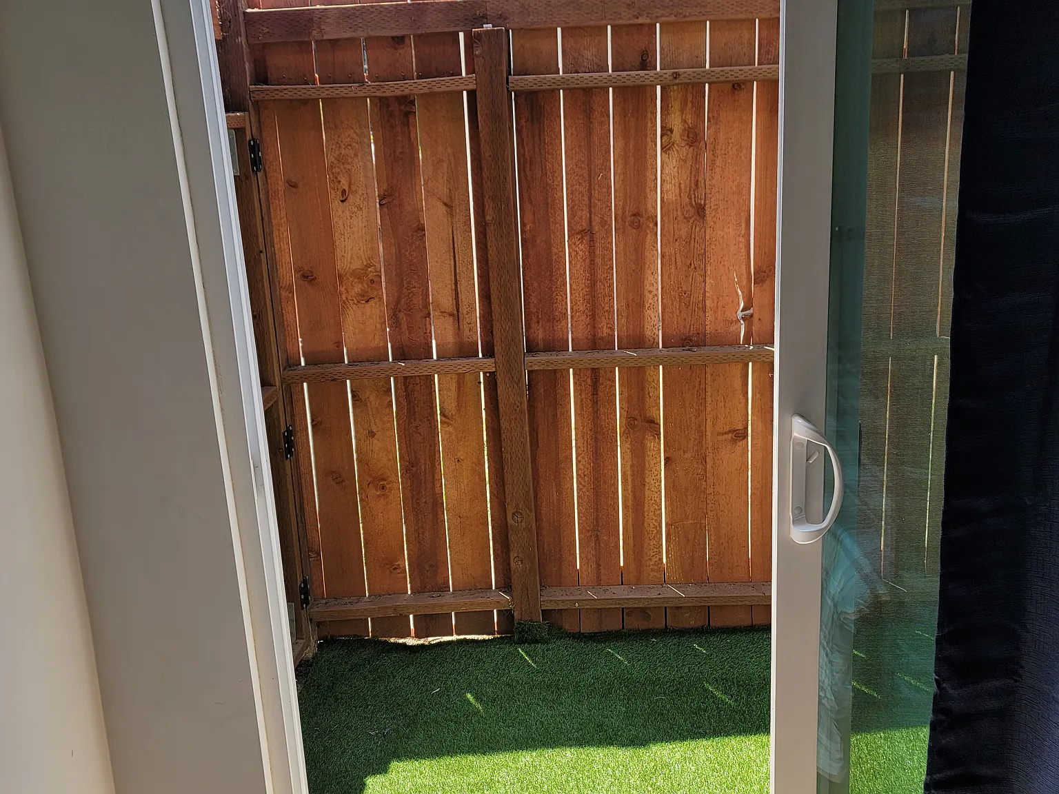 1 bed, 550 sqft, $2,490 — Photo 3
