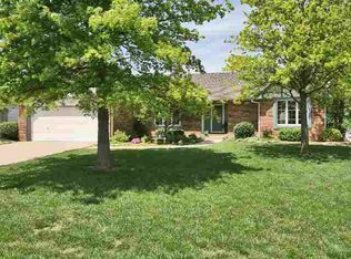 2568 N Fox Run Ct, Wichita, KS 67226