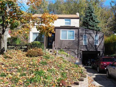 201 Briarwood Dr, Pittsburgh, PA, 15235