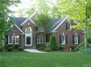 121 Sunset Grove Dr, Holly Springs, NC 27540