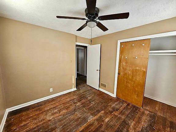 4th image of 439 W Hudson Ave