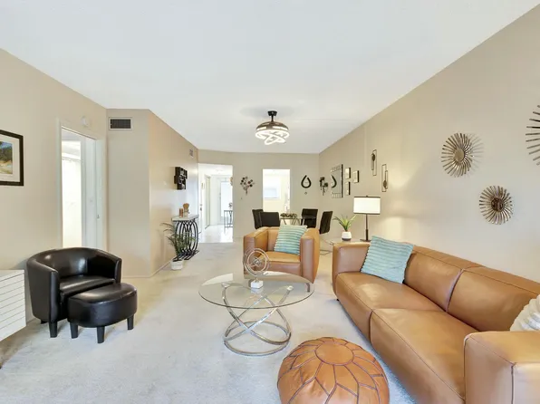 2320 SW 22nd Avenue #211, Delray Beach, FL 33445