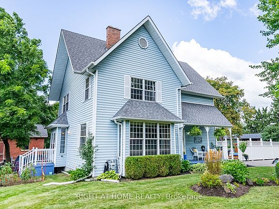 2nd image of 700 Myrtle Rd W