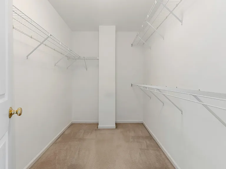5546 Cambridge Way #5546 — Photo 17