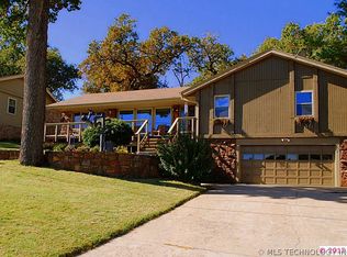 706 N Lake Dr, Sand Springs, OK 74063
