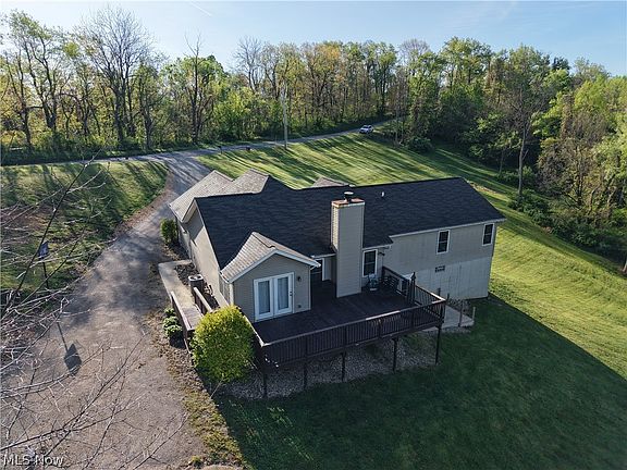 4th image of 63820 Garrett Rd