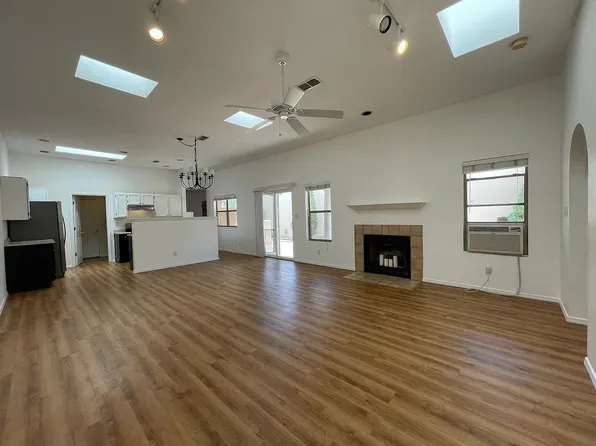 2870 Calle De Molina, Santa Fe, NM 87507