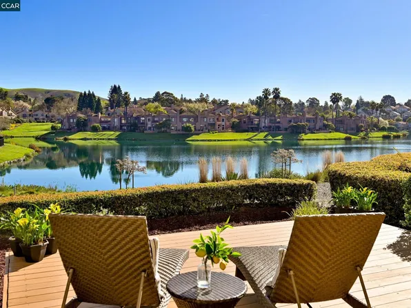 61 Eagle Lake Ln Unit 11, San Ramon, CA 94582