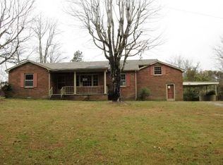 734 S Jackson St, Athens, TN 37303