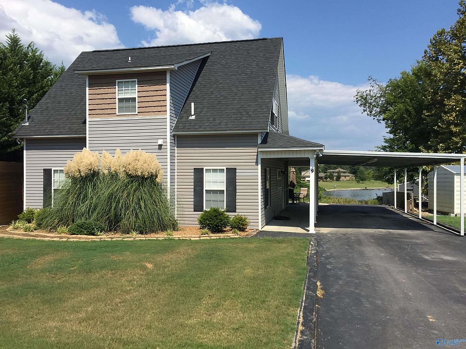 1st image of 9 Breezeway Bay