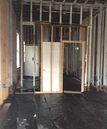 2nd image of 3033-35 Iberville St