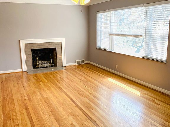 4th image of 7453 Delmar Blvd Floor 2