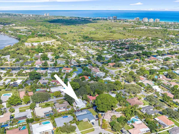 2068 Radnor Road, North Palm Beach, FL 33408