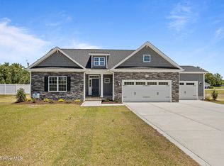 1075 Appaloosa Trl, Grimesland, NC 27837