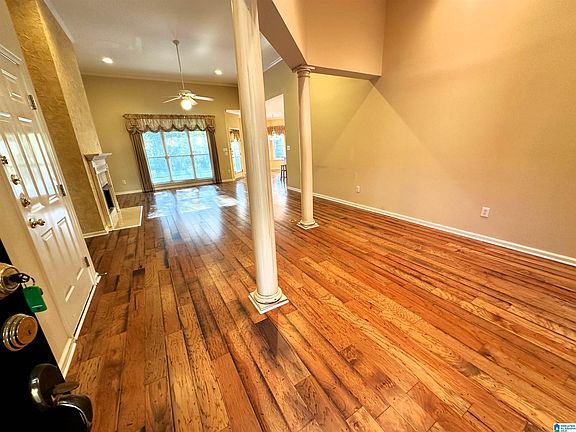 2nd image of 203 Beaver Creek Pkwy