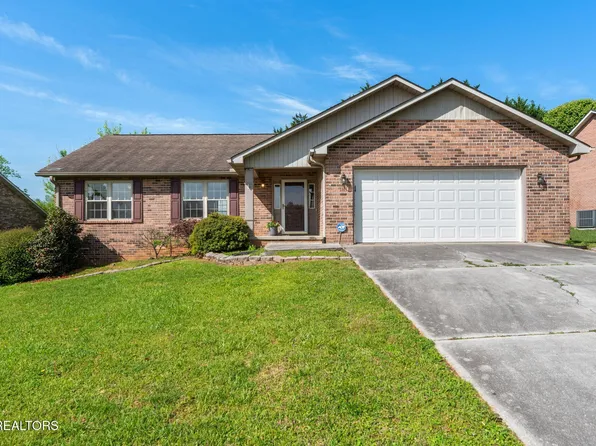 1311 Bexley Dr, Maryville, TN 37803