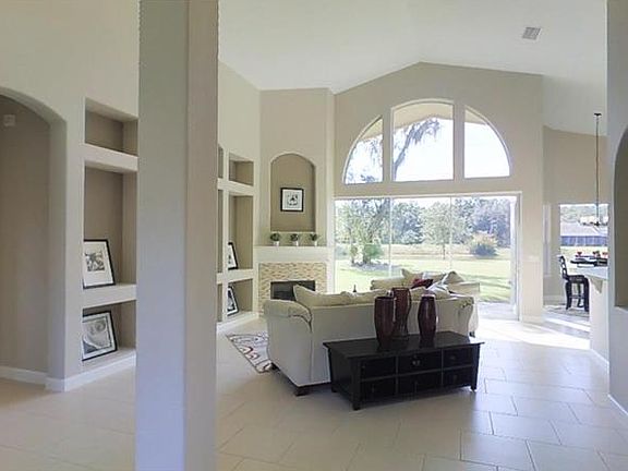 2nd image of 2328 Pinehurst Ct