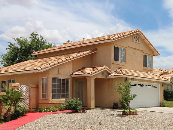 3rd image of 12479 Bridgewood Ln