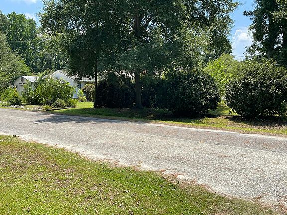 2nd image of 6313 Middle Rd