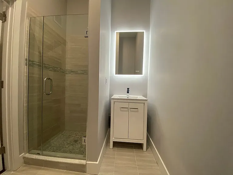 1027 S 4th St #30 — Photo 6