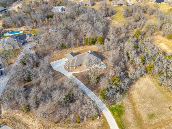 2004 Ryan Ct, Weatherford, TX 76085