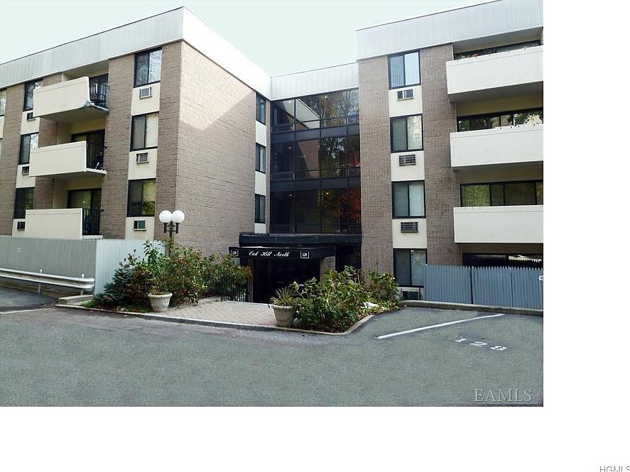 1st image of 128 Colonial Pkwy APT 4F