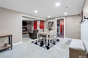 5th image of 2602 64th Ave NE #A