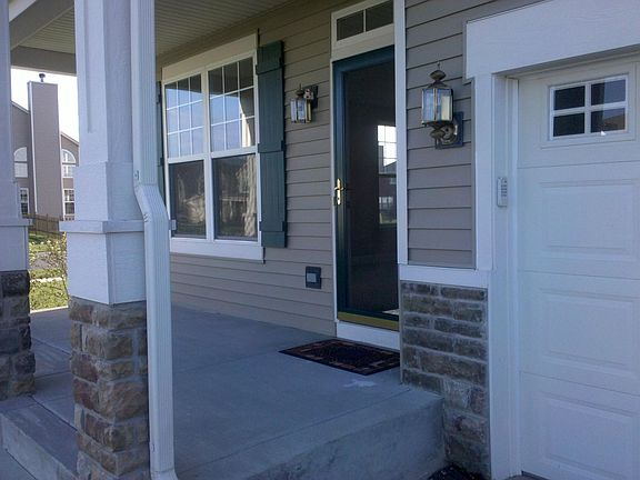 2nd image of 1048 Mackenzie Dr