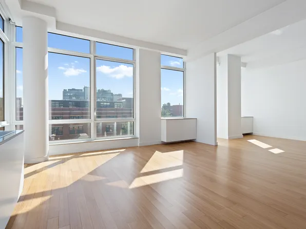 450 West 17th Street 1206 image 2 of 16