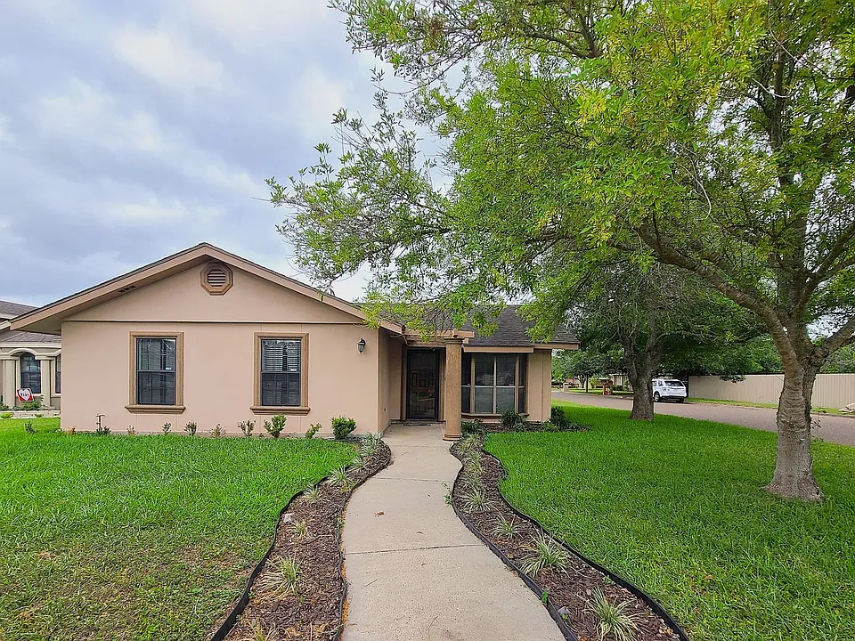 126 La Silla Dr