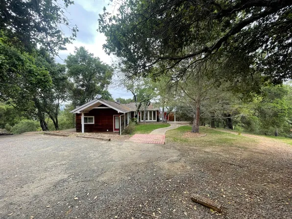 15480 Peach Hill Rd, Saratoga, CA 95070