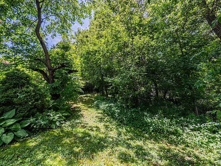 59 Parkview Hill Cres — Photo 41
