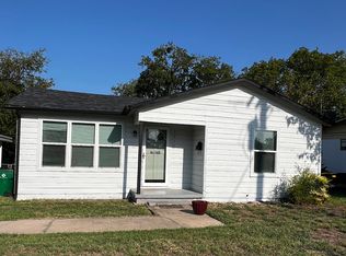 3612 Earle Dr, Haltom City, TX 76117