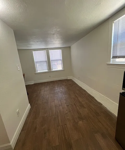 421 B St #1 — Photo 3