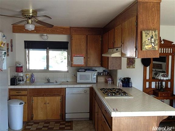 2nd image of 5320 Finsbury Ave