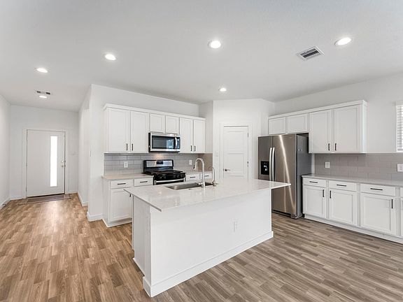 3rd image of 14215 Black Canyon Ln
