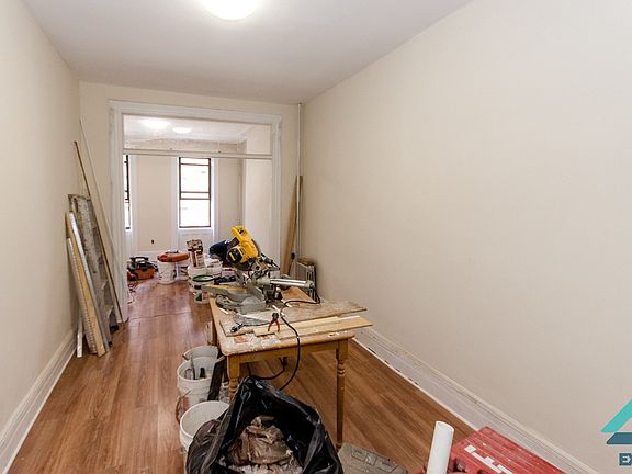4th image of 422 Bleecker St APT 02L