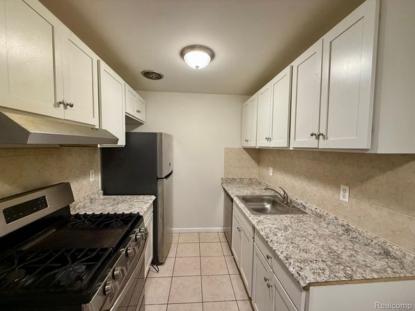 38290 Fairway Ct APT 145A