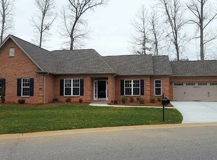 4235 Prestwick Xing, Winston Salem, NC 27106