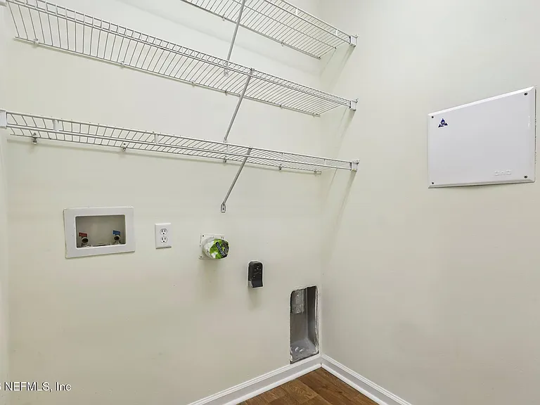 2426 Old Pine Trl — Photo 33
