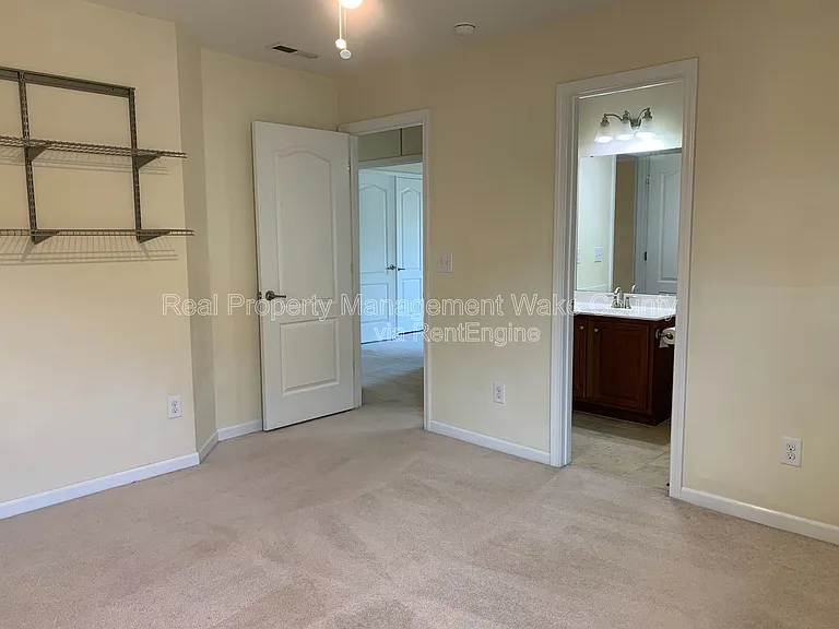 512 Sandy Whispers Pl — Photo 24