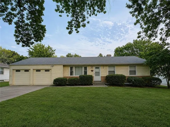 2623 Vernon St, Kansas City, MO 64116