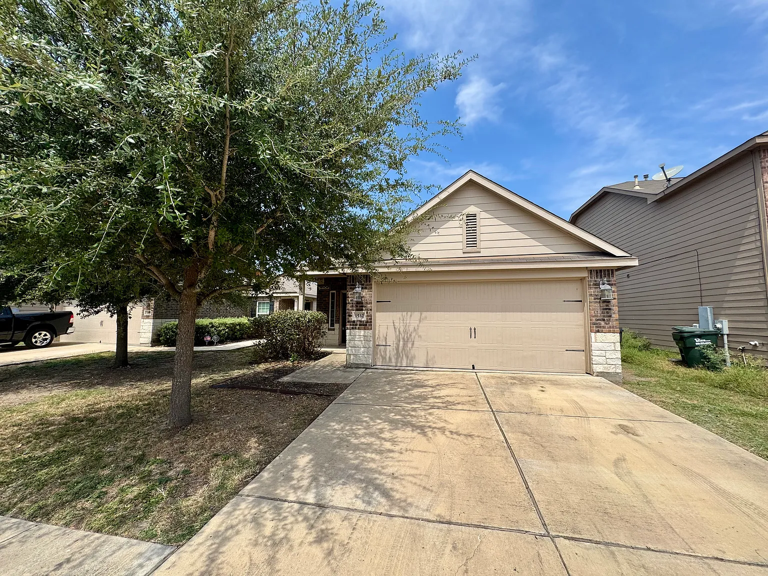 3 bed, 1623 sqft, $1,700 — Photo 1