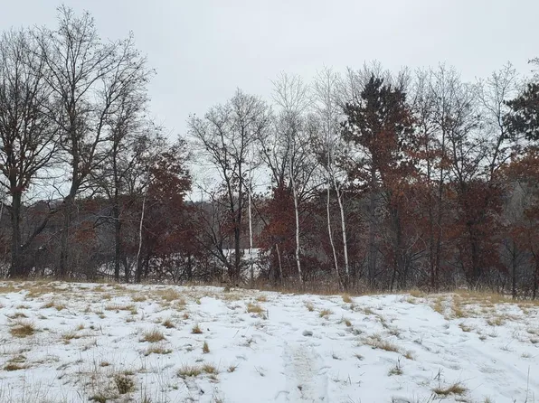 987 Moon Glow Rd, Hudson, WI 54016