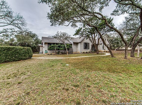 3rd image of 26839 Nelson Hl
