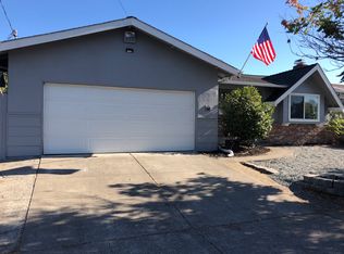 3636 Hoen Ave, Santa Rosa, CA 95405