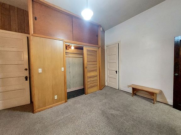 3rd image of 259 NE Randolph Ave #F